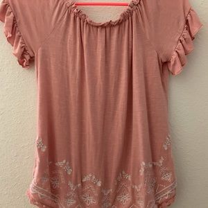 Silky ruffled short sleeve shirt